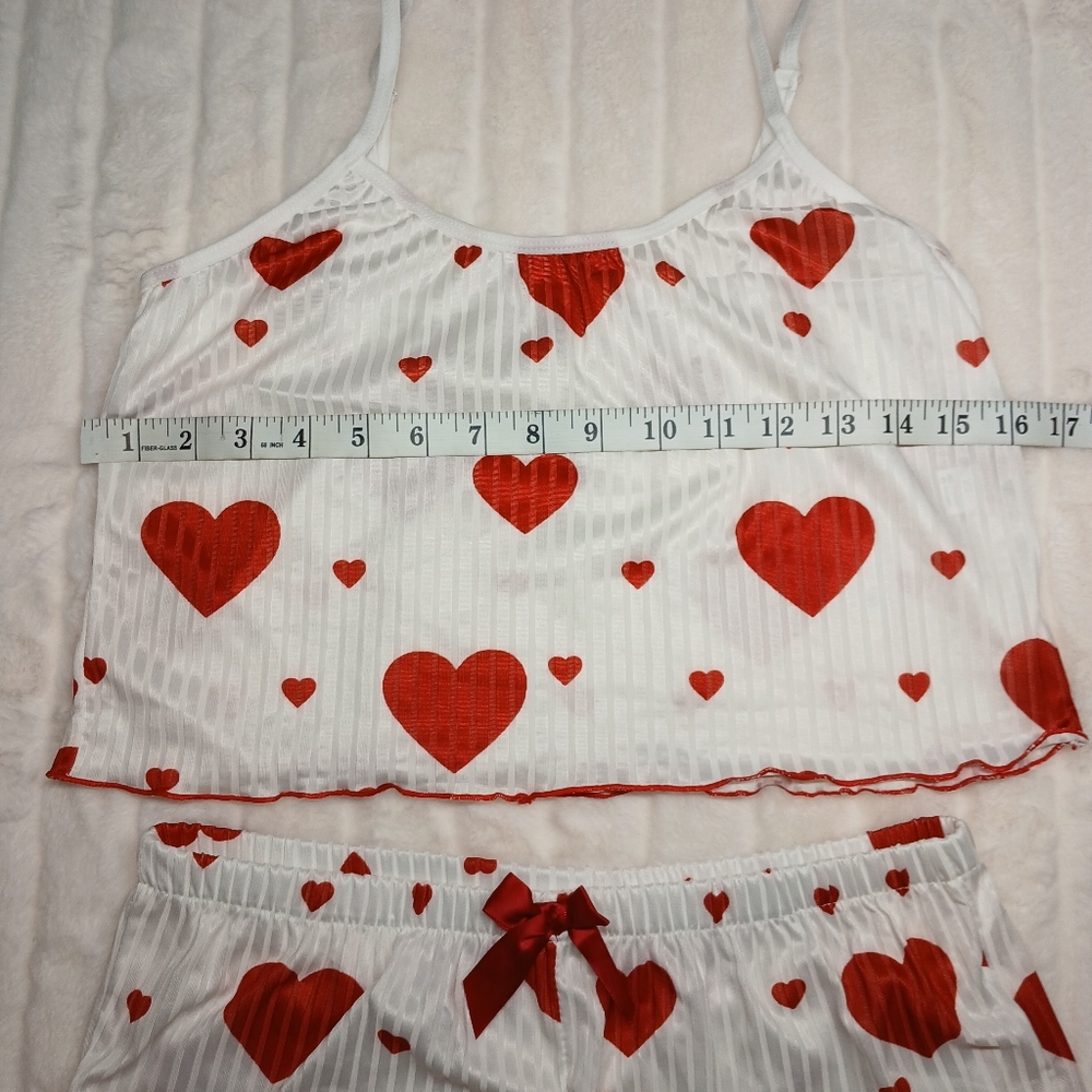 Heart Print Pajama Set | Tagged XL (Fits Small) - Picture 6 of 11